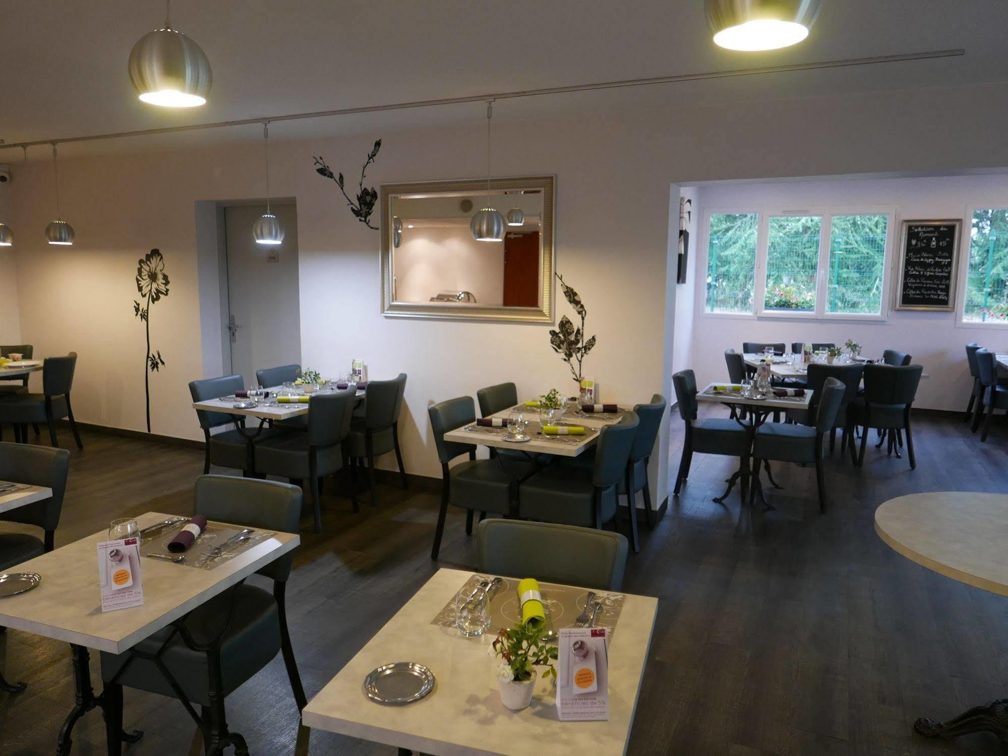Best Hotel Lyon - Saint Priest Екстериор снимка